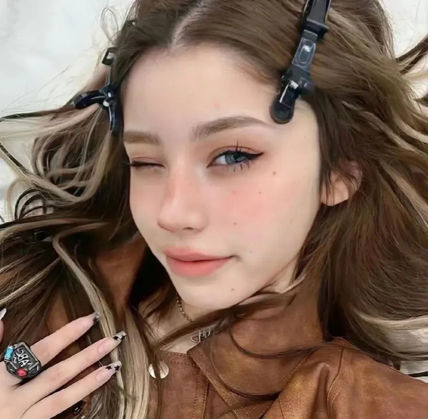 先天性淫娃